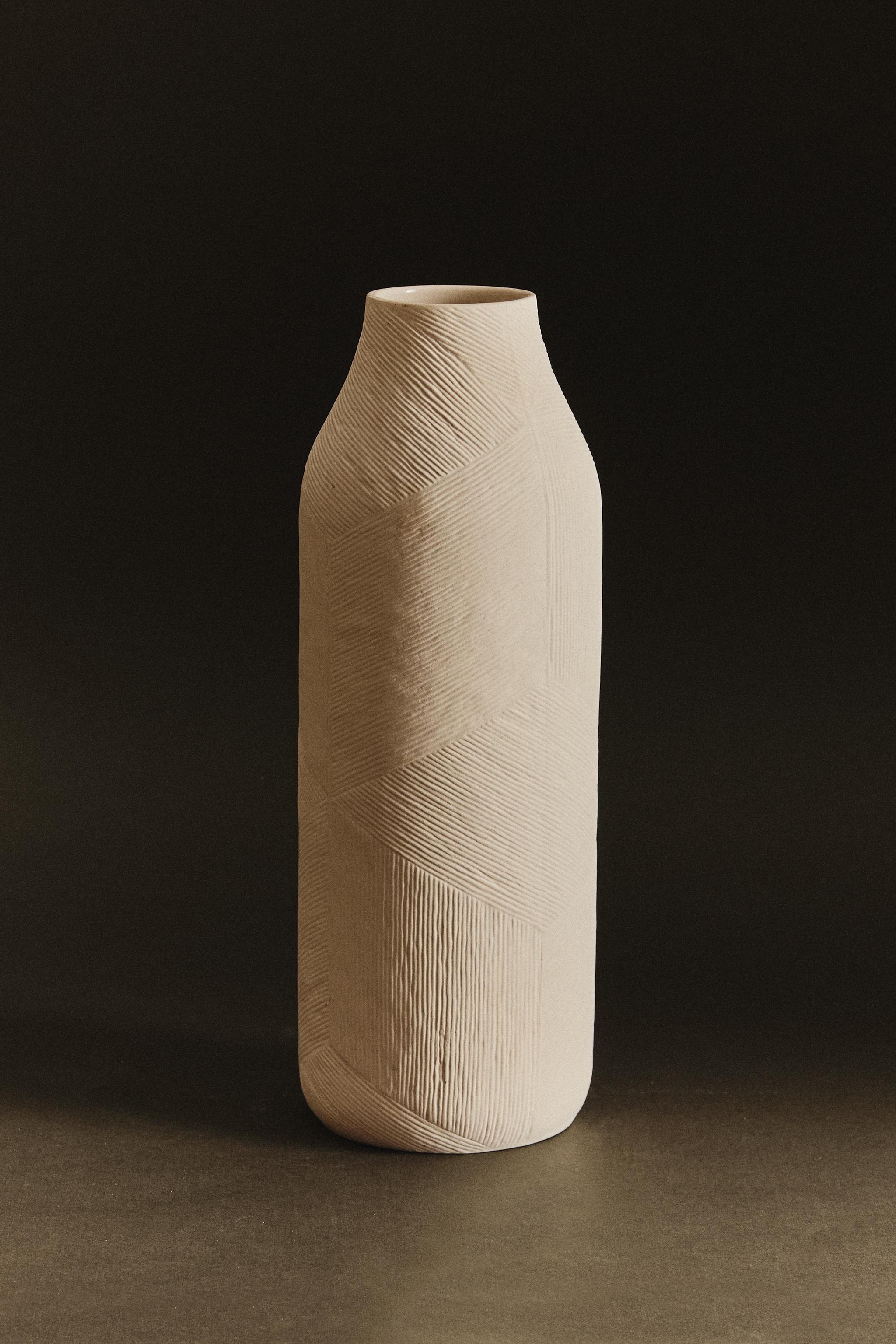 TEXTURED CERAMIC VASE